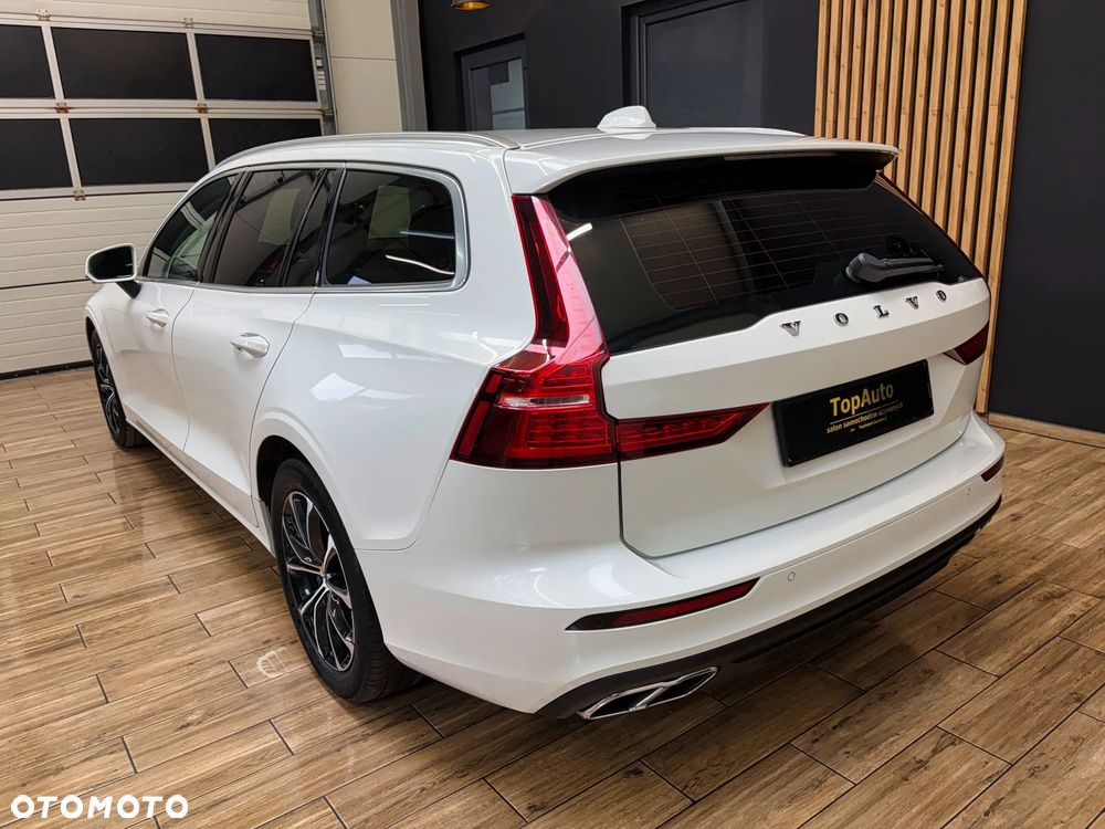 Volvo V60 D4 Geartronic Momentum Pro - 9