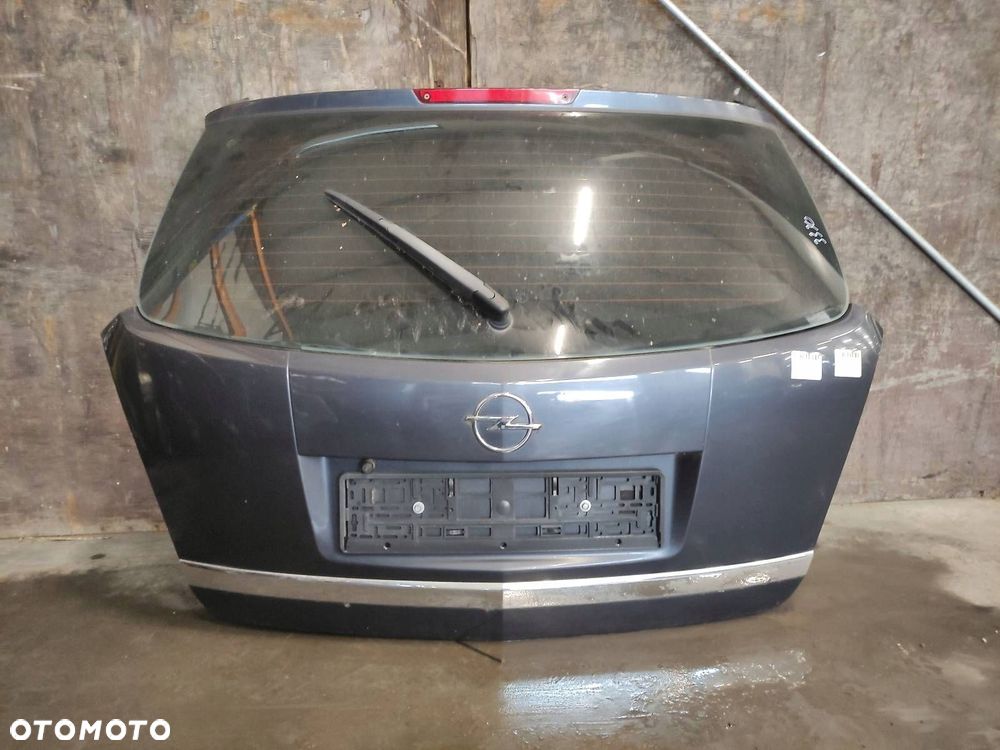 KLAPA BAGAŻNIKA OPEL ANTARA I 88U - 1