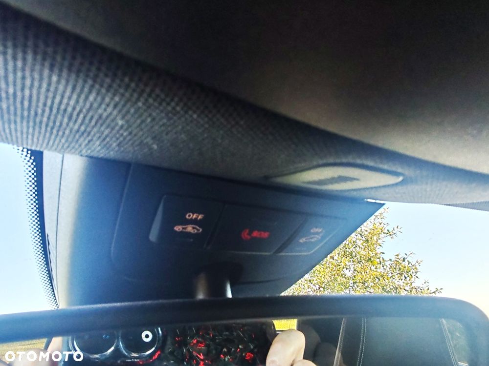 Mercedes-Benz CLA 220 d 7G-DCT Urban - 24