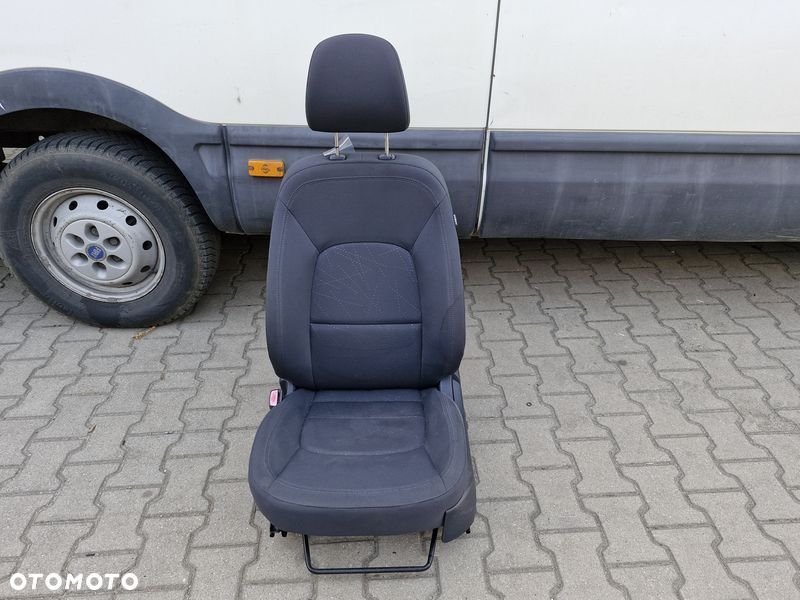 KIA RIO 3 III 5D FOTEL KIEROWCY LEWY PRZÓD PRZEDNI - 1