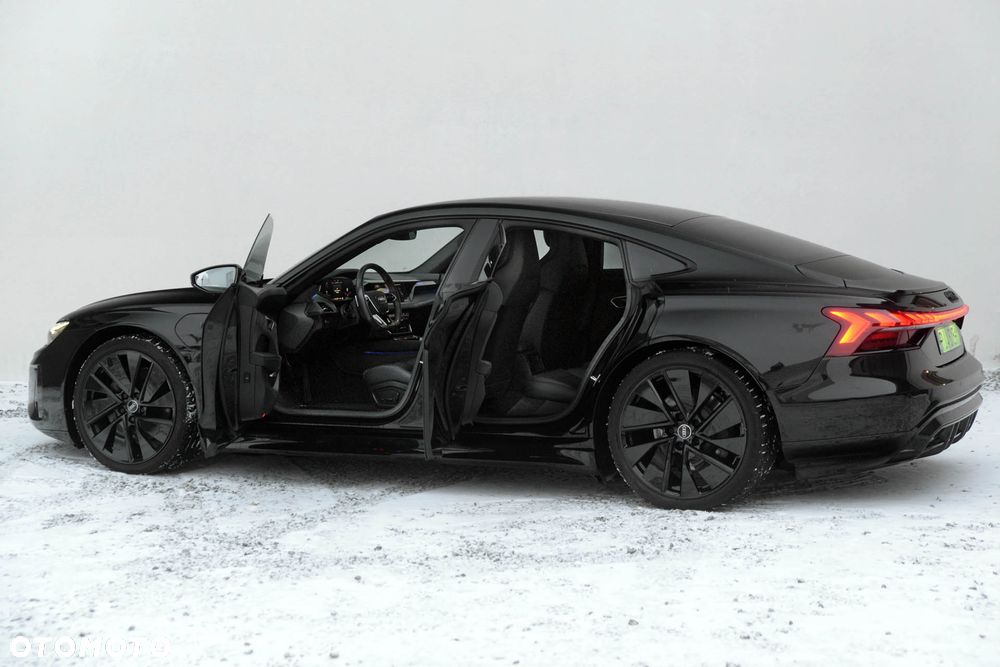 Audi e-tron GT - 23