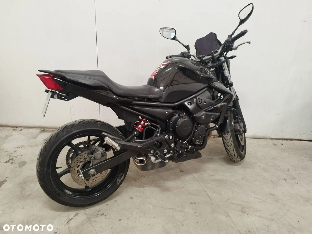 Yamaha XJ - 6