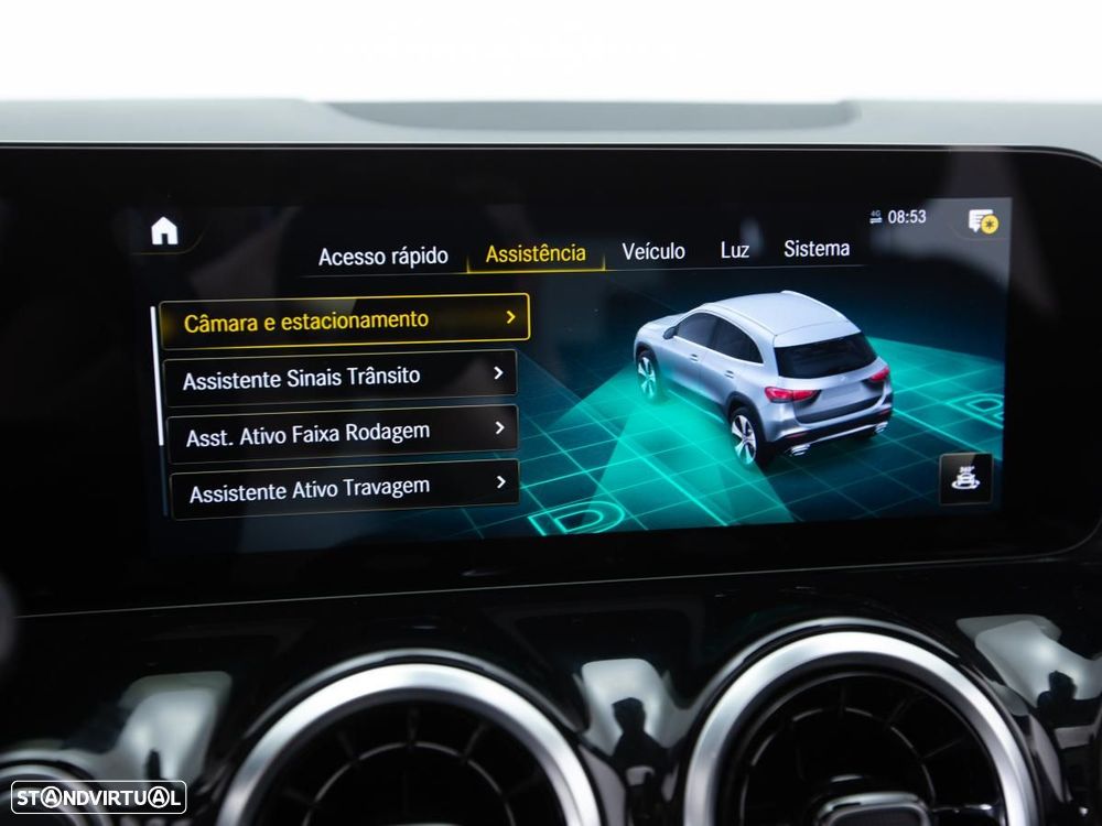 Mercedes-Benz GLA 250 4Matic 8G-DCT - 35