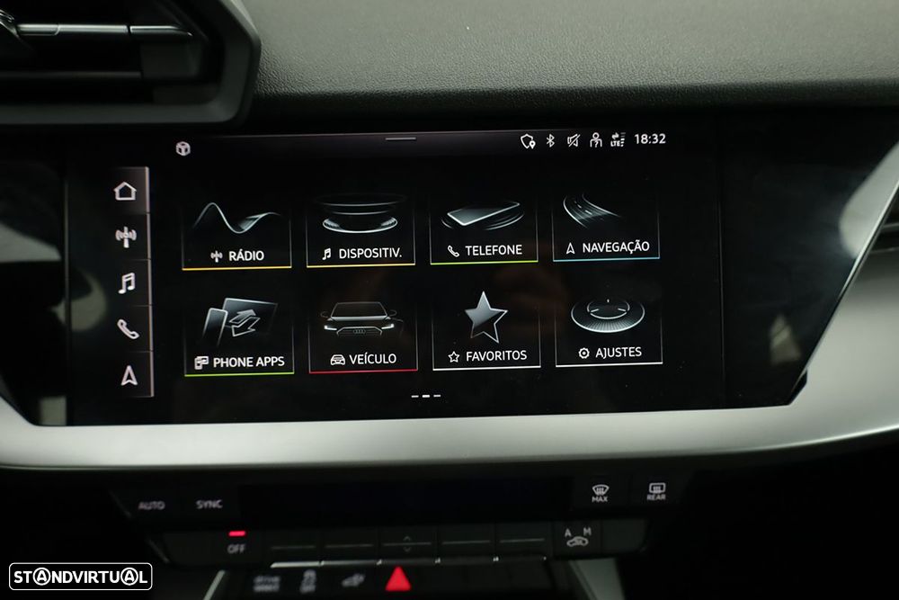 Audi A3 Sportback 45 TFSIe S line - 10