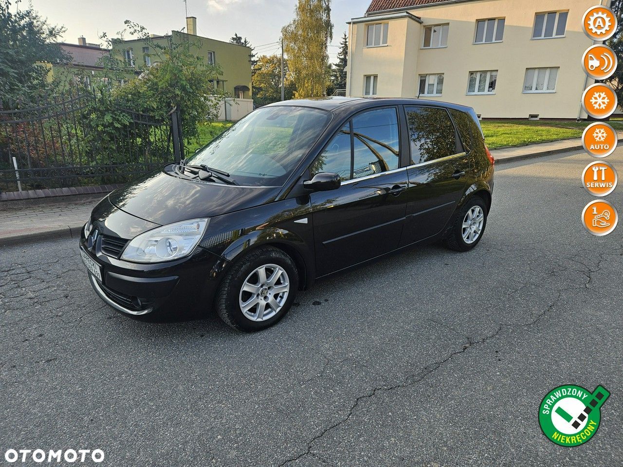 Renault Scenic - 1