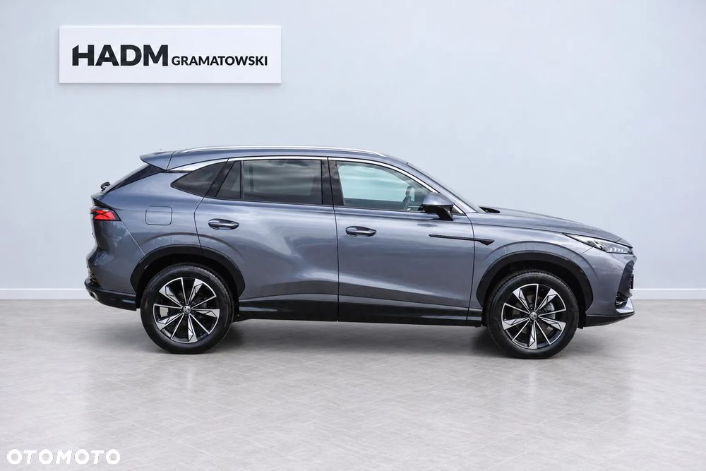 MG HS 1.5 T-GDI Excite DCT - 8