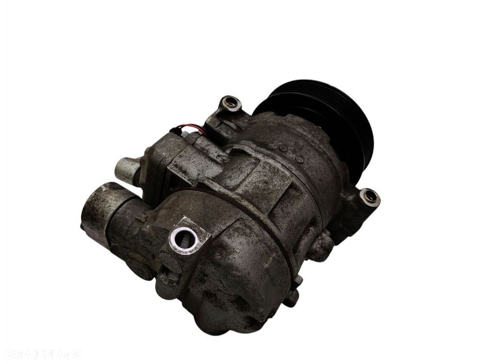 SPRĘŻARKA KLIMATYZACJI AUDI A6 C6 A4 B8 A5 8T Q5 3.2 FSI 4F0260805F - 3