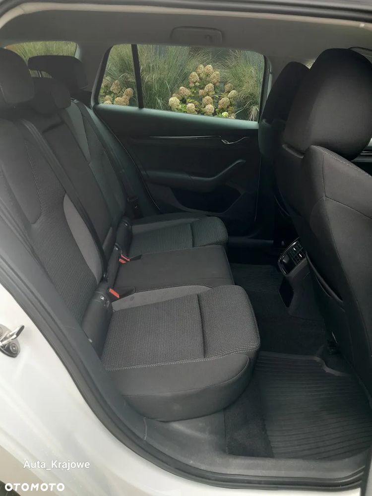 Skoda Octavia 2.0 TDI Ambition - 30
