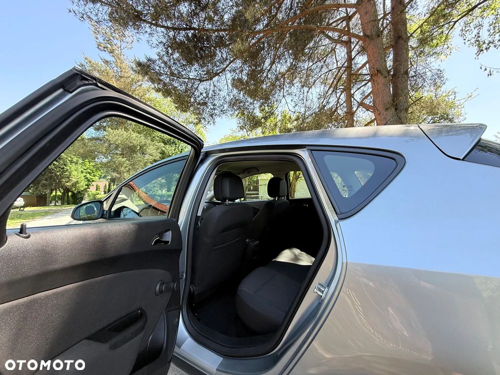 Opel Astra 1.4 Turbo - 20