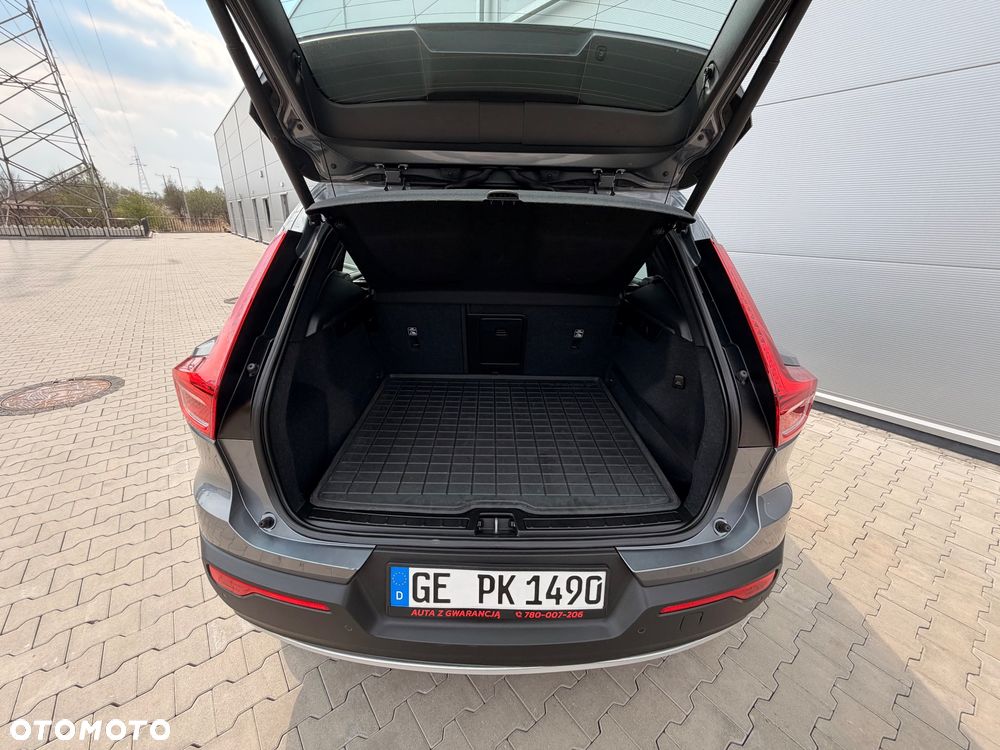 Volvo XC 40 D3 Momentum Pro - 34