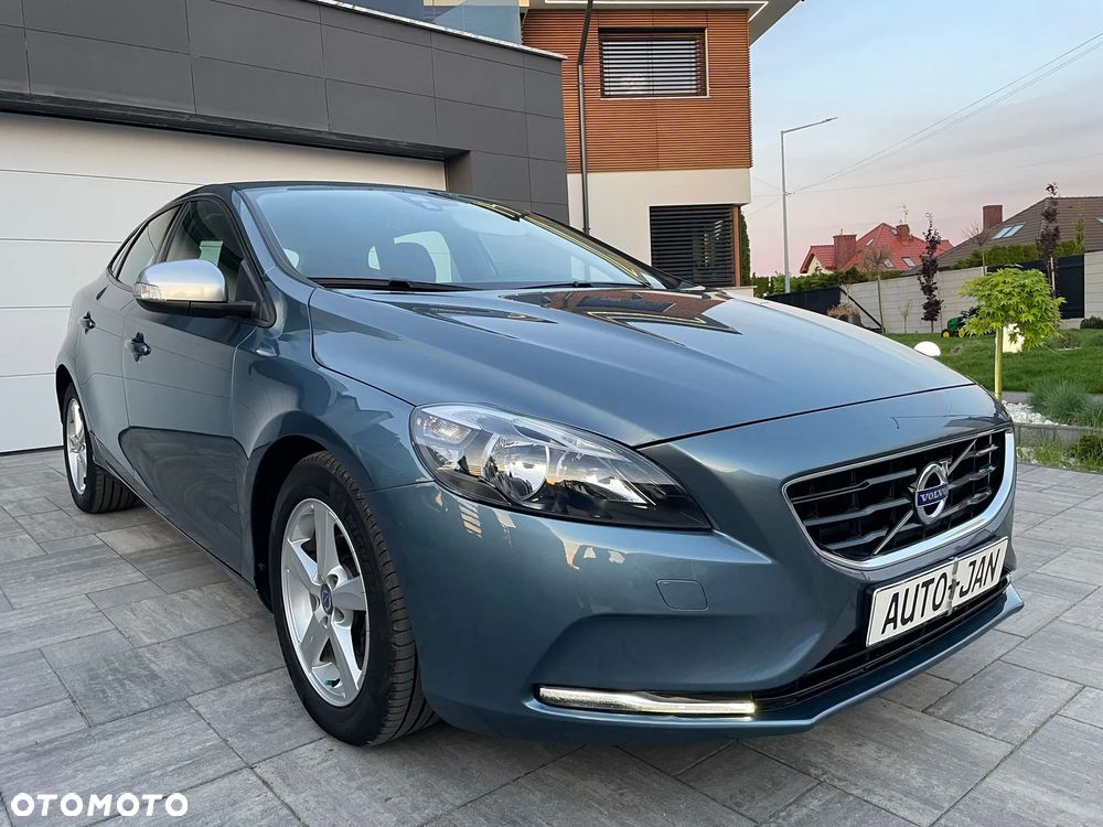 Volvo V40 D2 Summum - 30