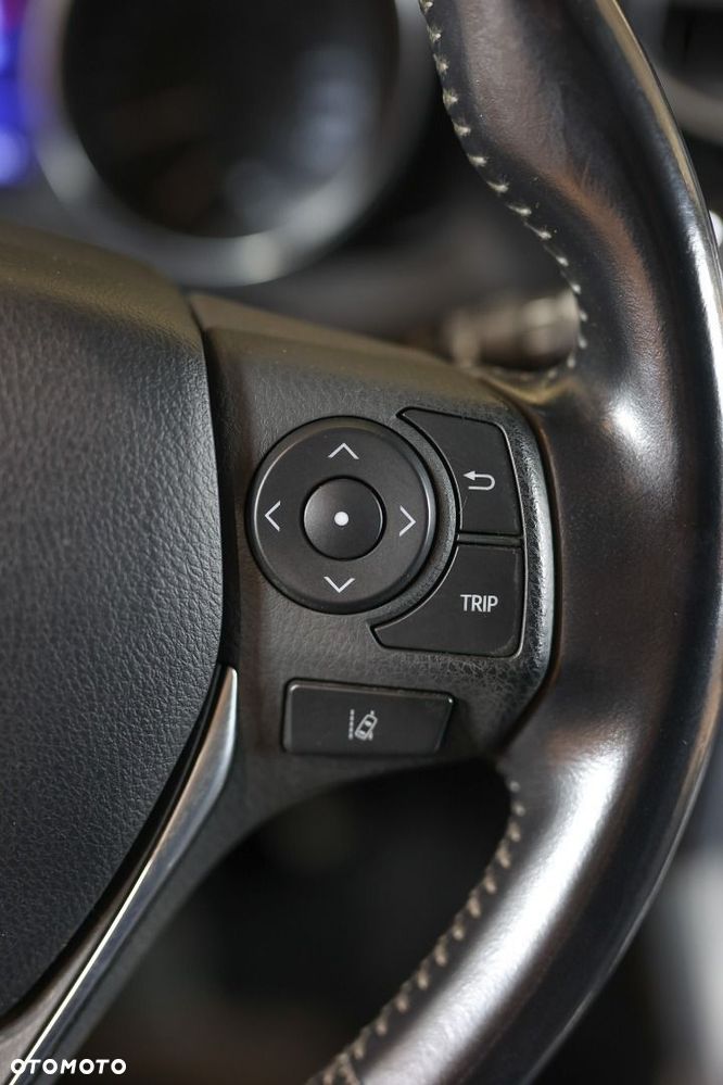 Toyota Auris - 26