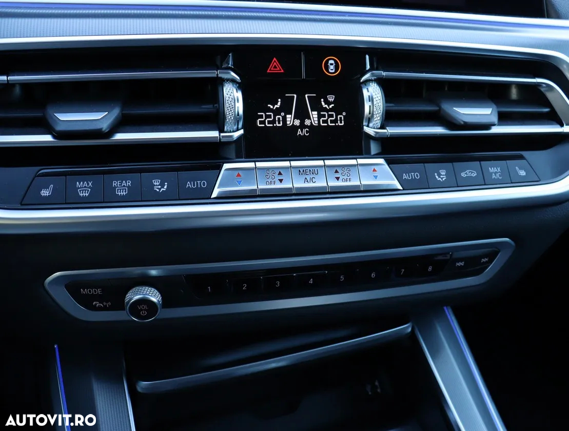 BMW X5 xDrive30d - 28