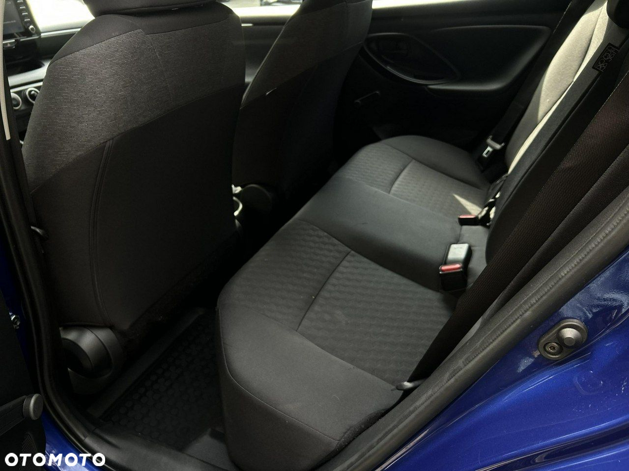 Toyota Yaris - 10