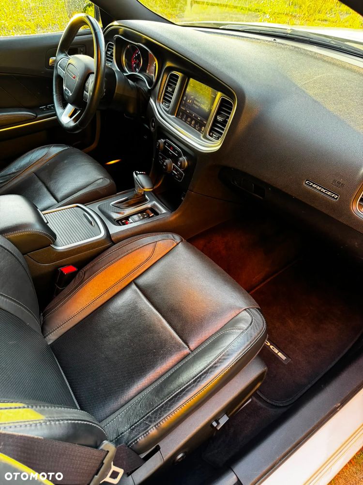 Dodge Charger - 22