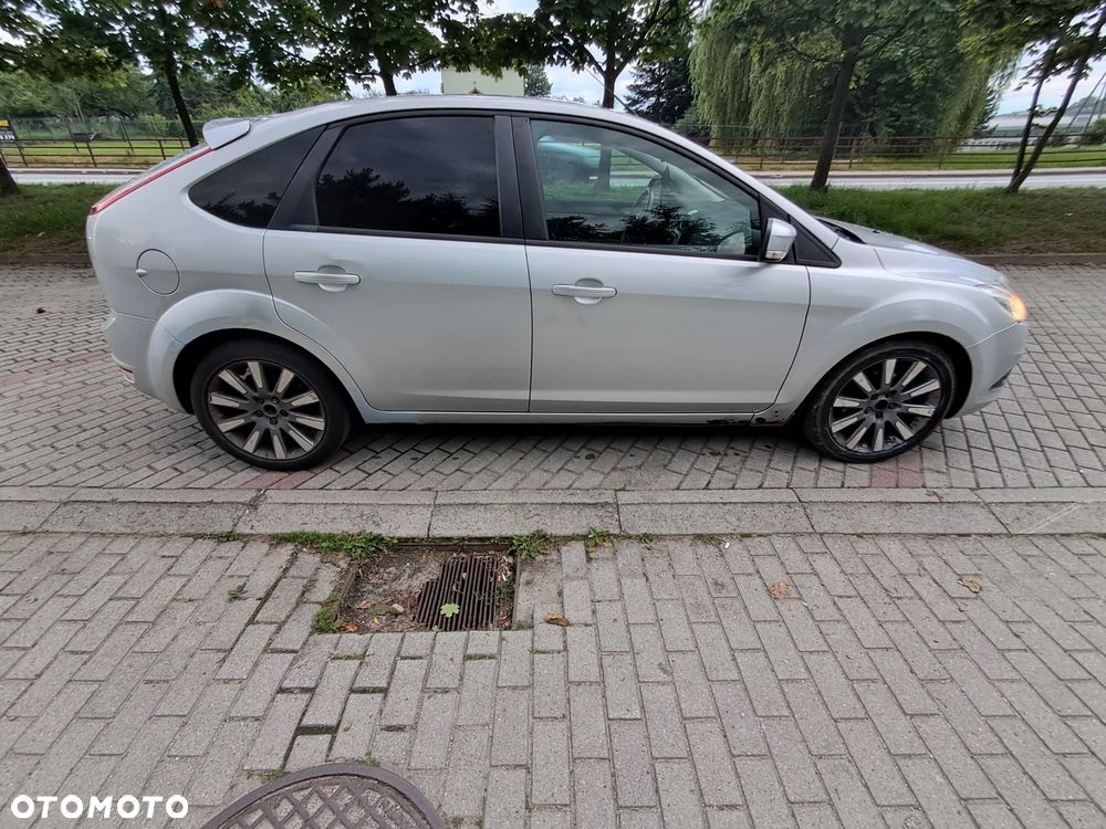 Ford Focus 1.8 Silver Magic - 9