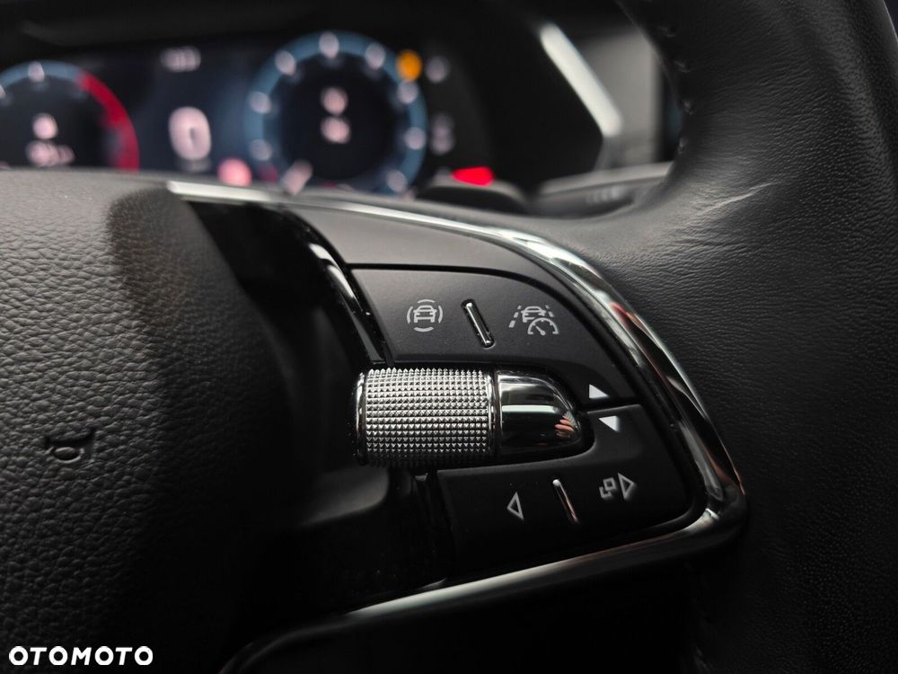 Skoda Octavia 2.0 TDI Style DSG - 27