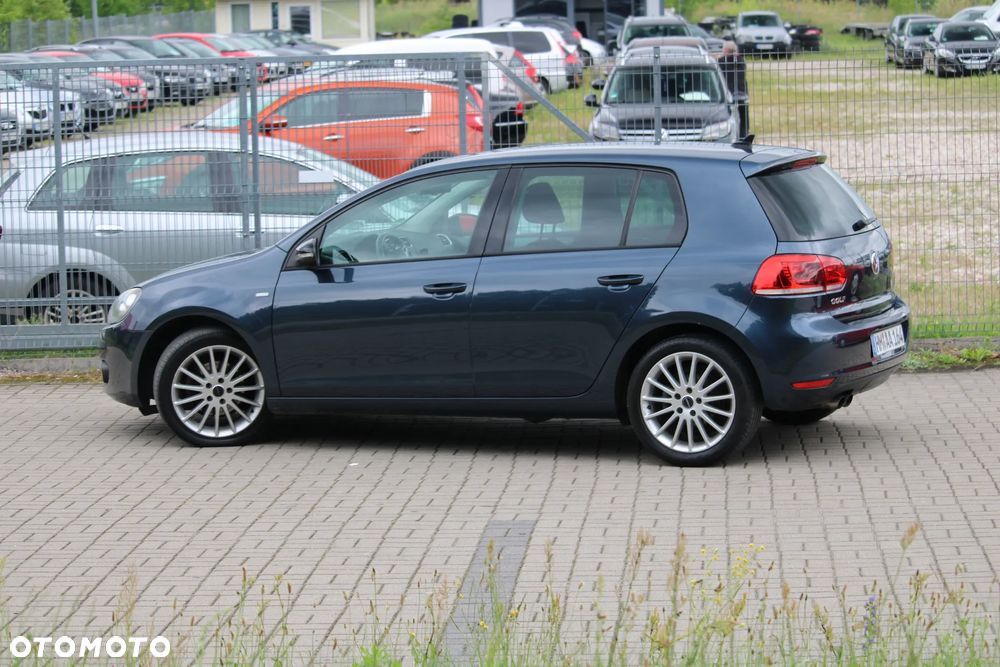 Volkswagen Golf 2.0 TDI DPF MATCH - 16