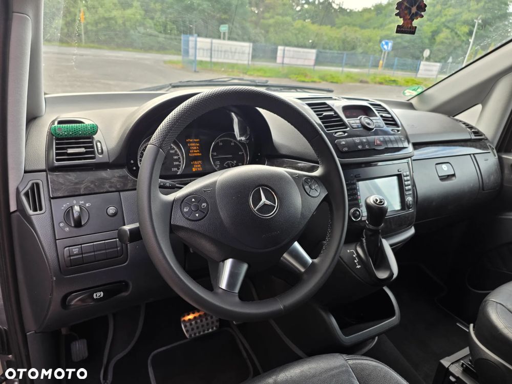 Mercedes-Benz Viano 3.0 CDI Ambiente (długi) - 21