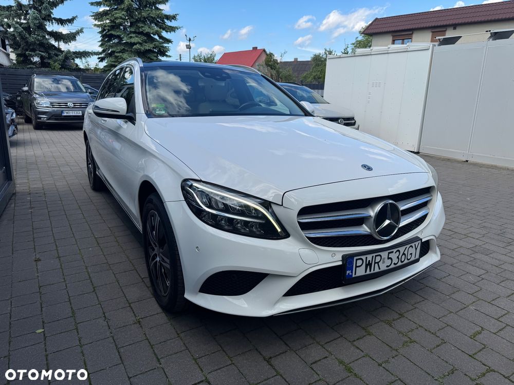 Mercedes-Benz Klasa C 220 d 4Matic 9G-TRONIC Avantgarde - 5