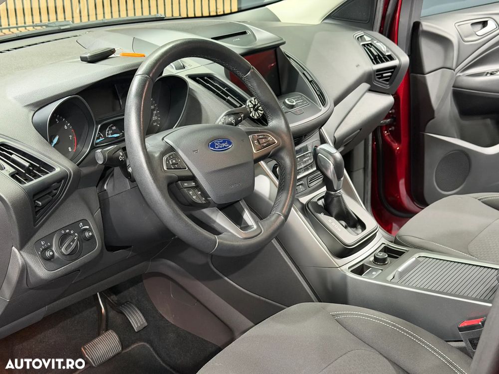 Ford Kuga 1.5 EcoBoost 4WD Aut. Titanium - 11