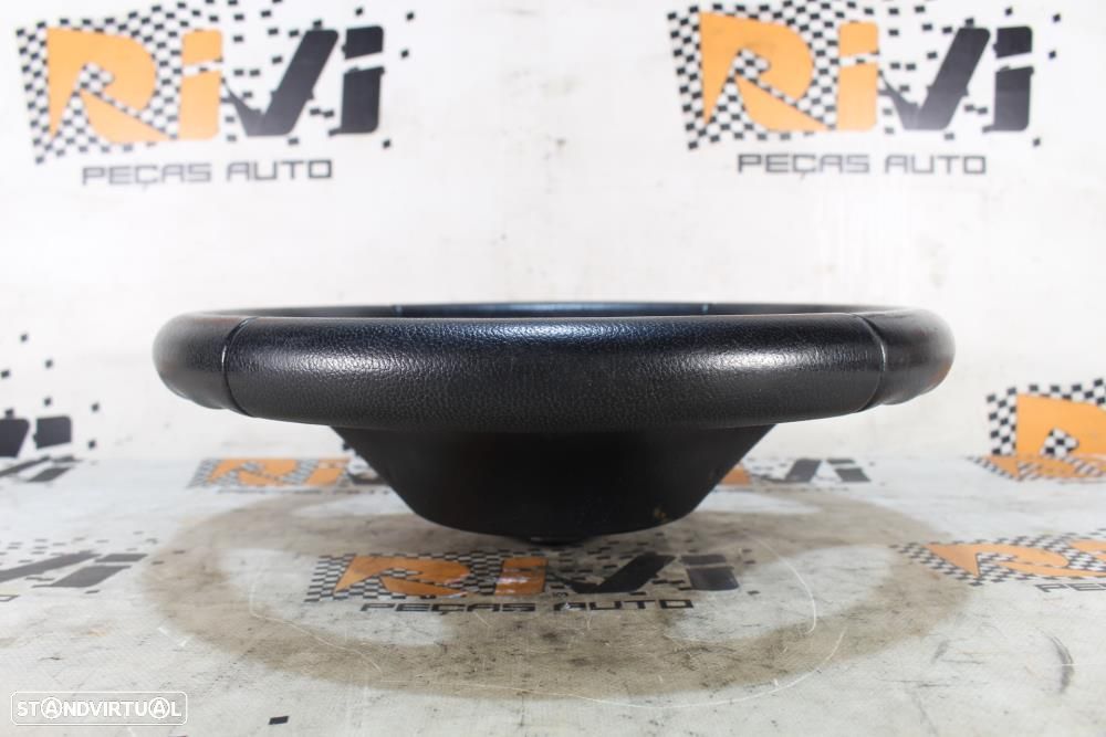 Volante Bmw 1 (E87)  E81 E82 E87 E88 E90 E91 E92 E93 E84 - 7