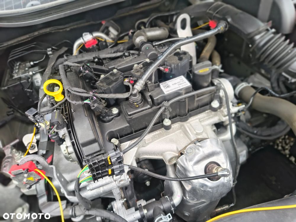 Ford Fiesta 1.1 S&S TITANIUM - 34