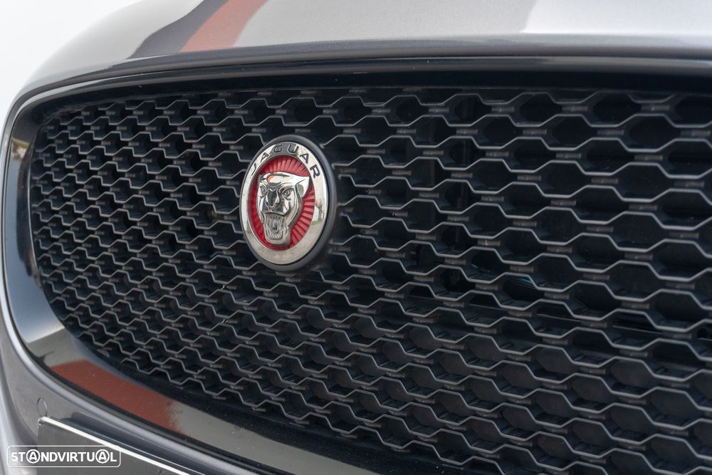 Jaguar XF 20d AWD Aut. Prestige - 4