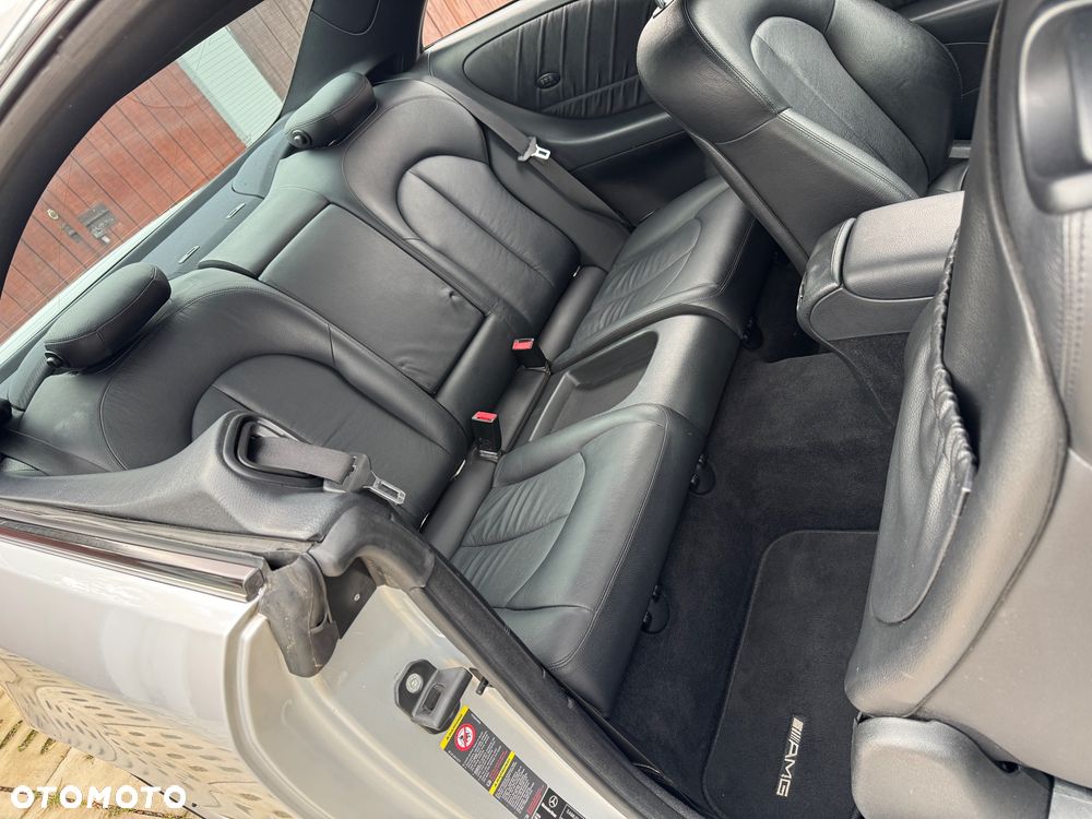 Mercedes-Benz CLK - 16