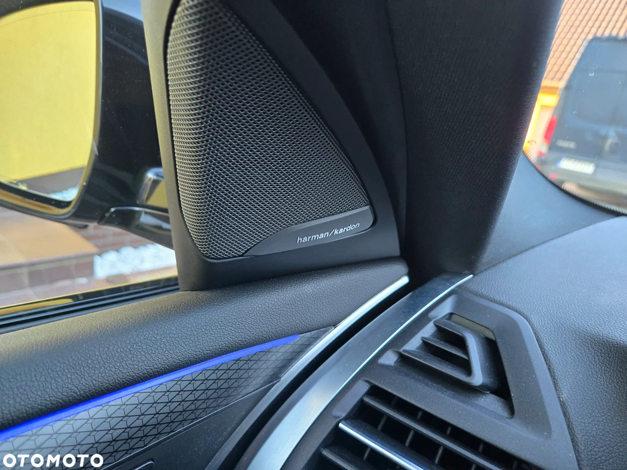 BMW X4 xDrive20i - 32