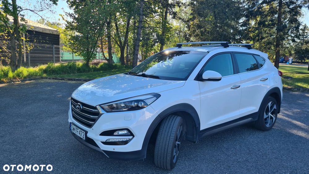 Hyundai Tucson 1.7 CRDI BlueDrive Style 2WD - 7