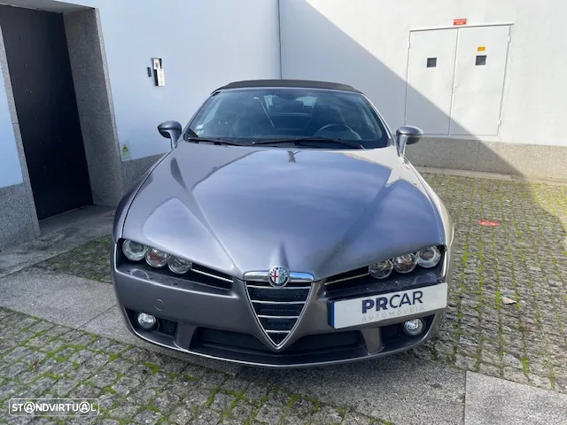 Alfa Romeo Spider - 9
