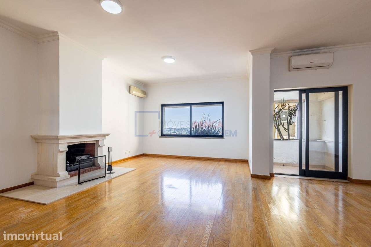 T4 Duplex com Vistas Panorâmicas em Santarém  2 lugares de garagem ... - Grande imagem: 3/26