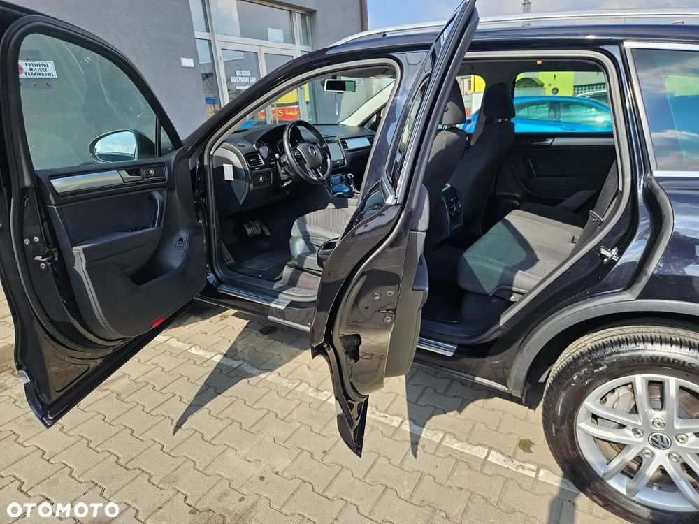 Volkswagen Touareg 3.0 V6 TDI BMT - 13