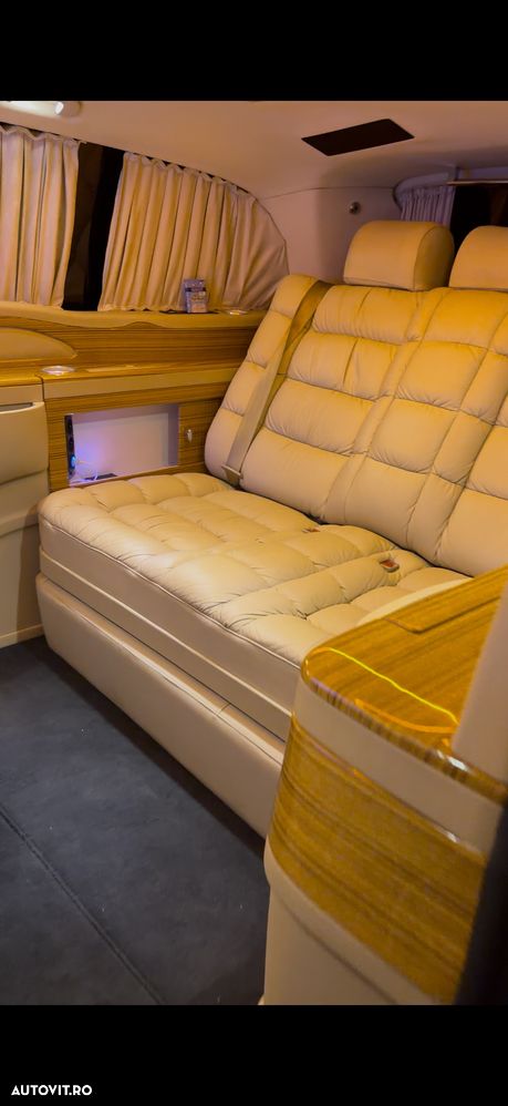 Mercedes-Benz V 300 d Extralung Avantgarde - 13
