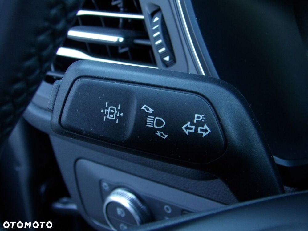 Ford Kuga 1.5 EcoBoost FWD Titanium - 19