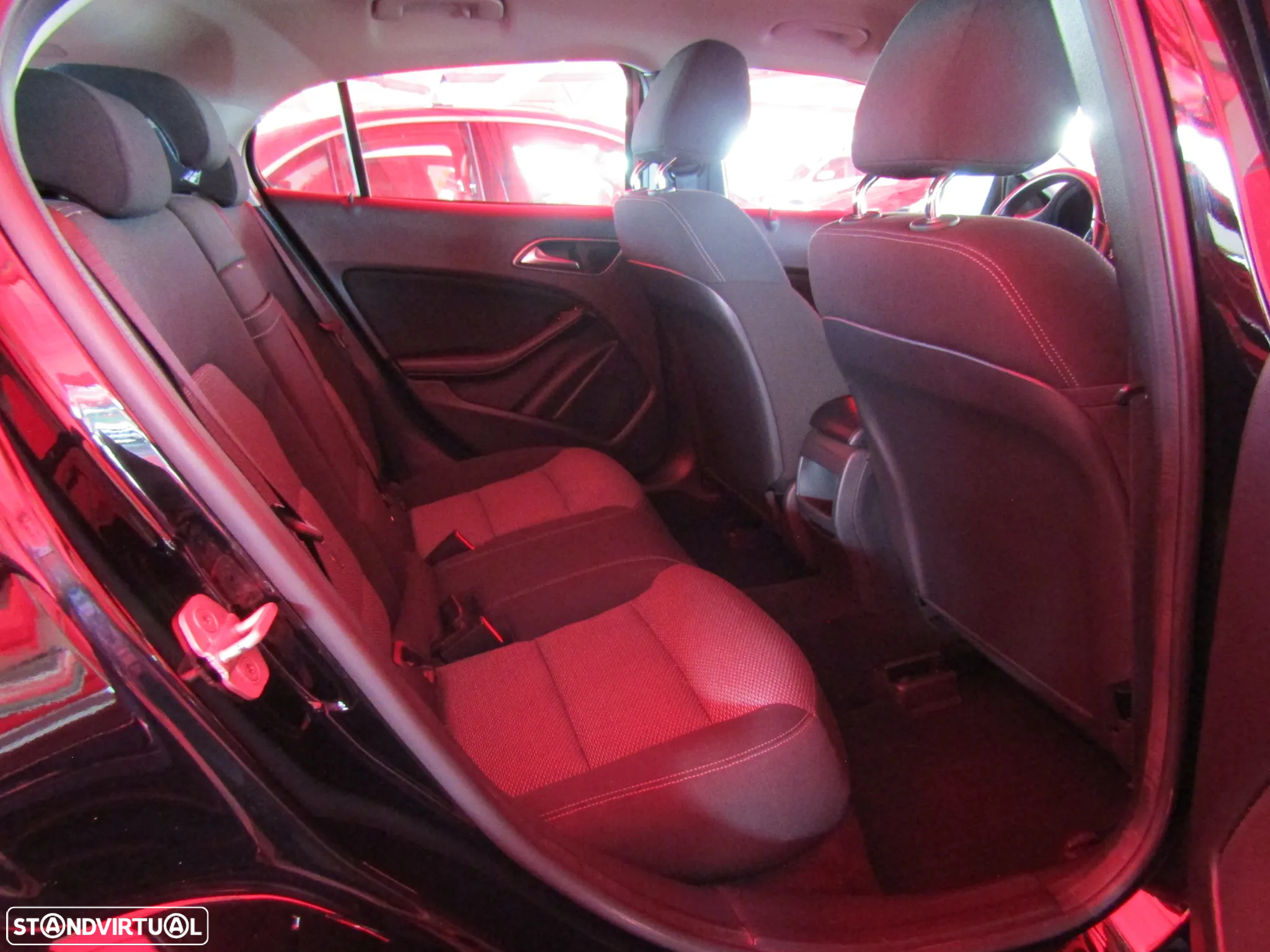 Mercedes-Benz GLA 180 d Style - 7