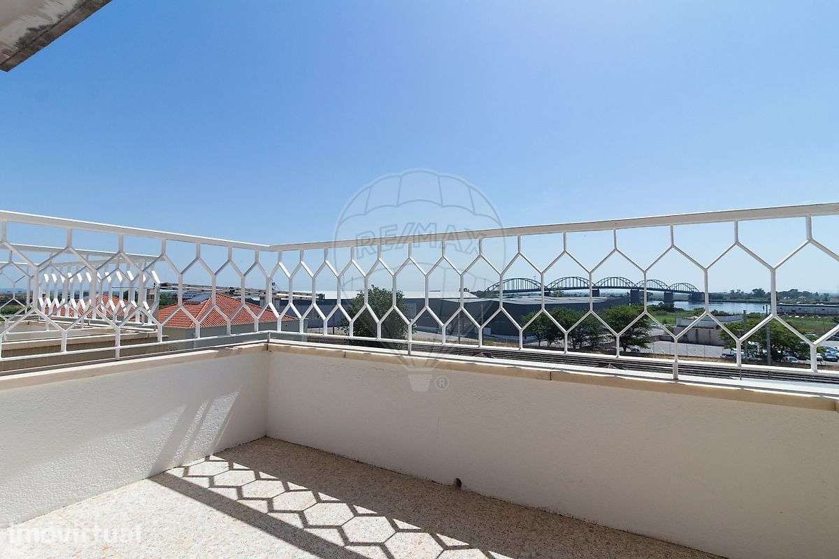 Apartamento T2 para arrendamento - Grande imagem: 5/21