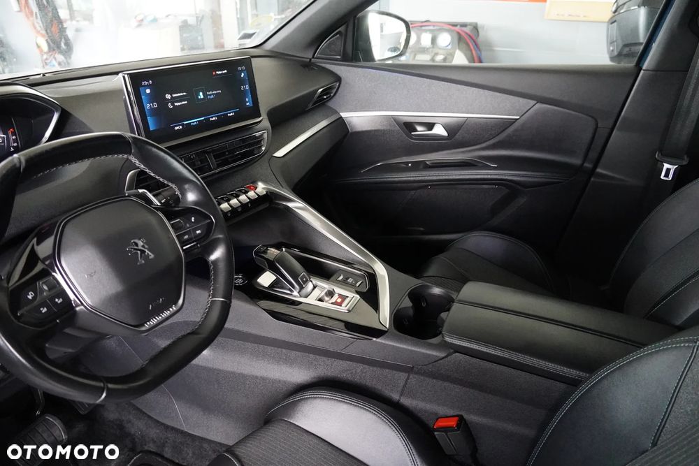 Peugeot 3008 1.5 BlueHDi Allure Pack S&S EAT8 - 11