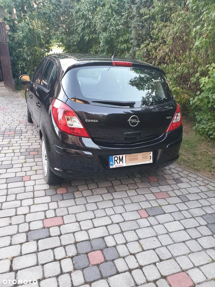 Opel Corsa - 4
