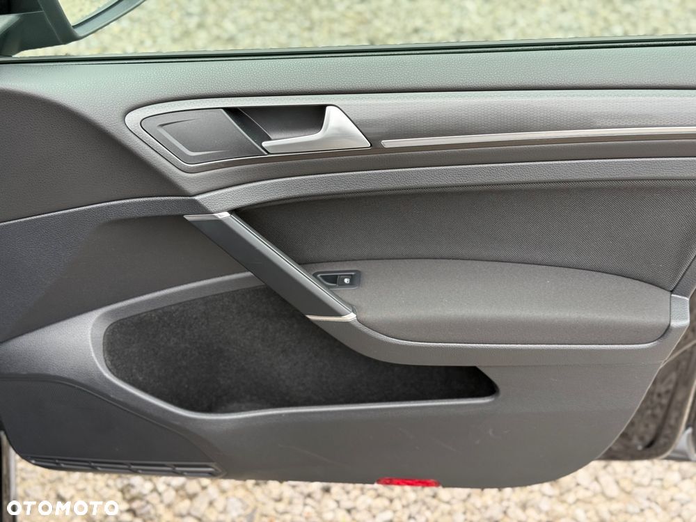 Volkswagen Golf GTD (BlueMotion Technology) - 35