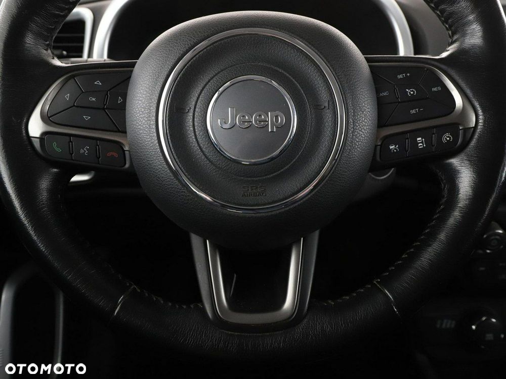 Jeep Renegade 1.4 MultiAir Limited 4WD S&S - 22