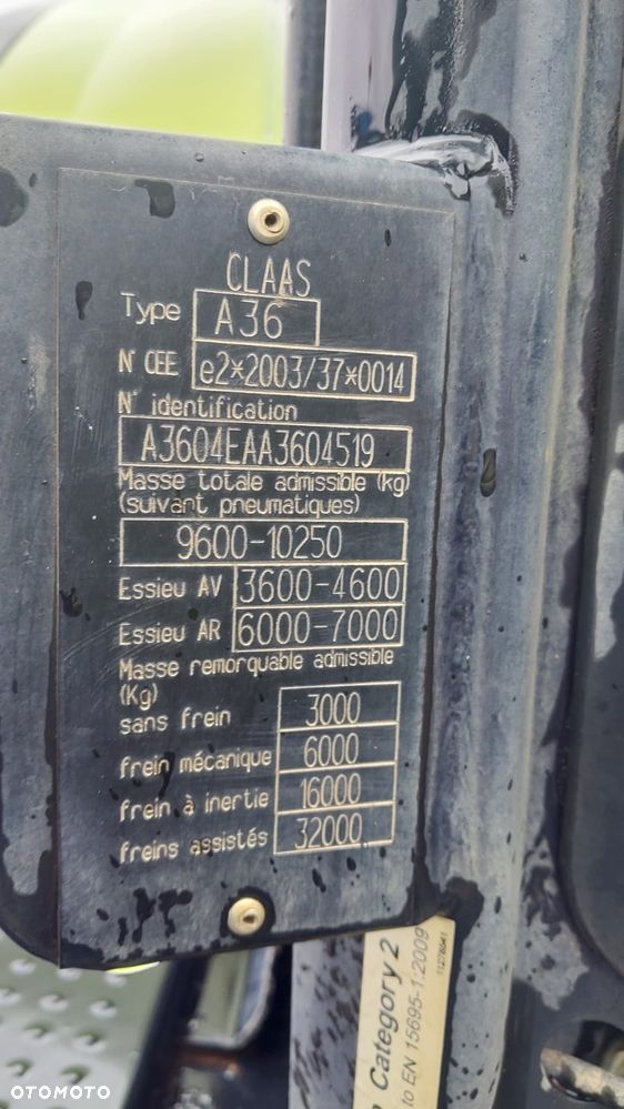 Claas ARION 620 - 13