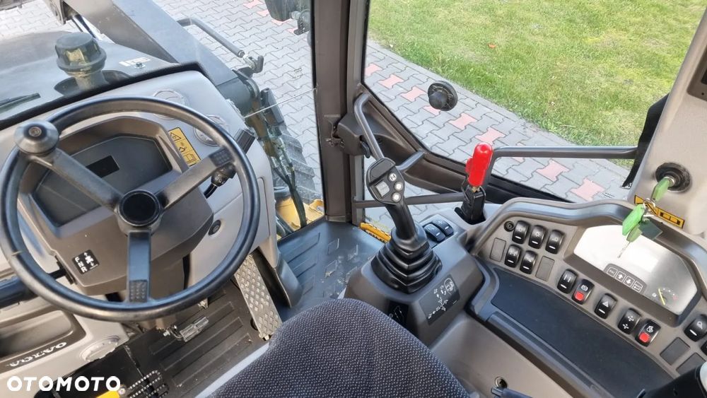 Volvo BL71B/MASZYNA SPROWADZONA - 23