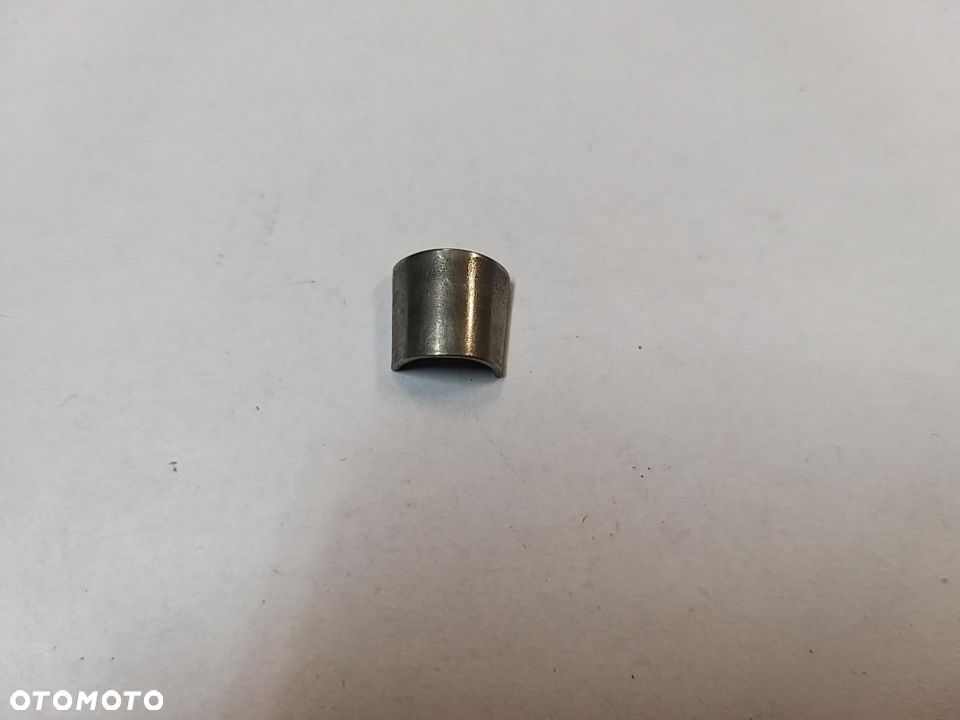 Zabezpieczenie zaworu półstożek FSO Polonez - 1