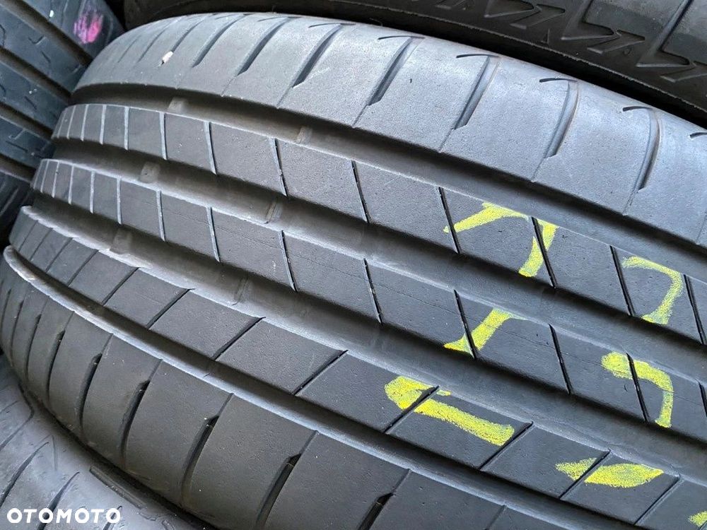 225/45/18 Bridgestone Turan T005_6,2mm_4szt_(239) - 8