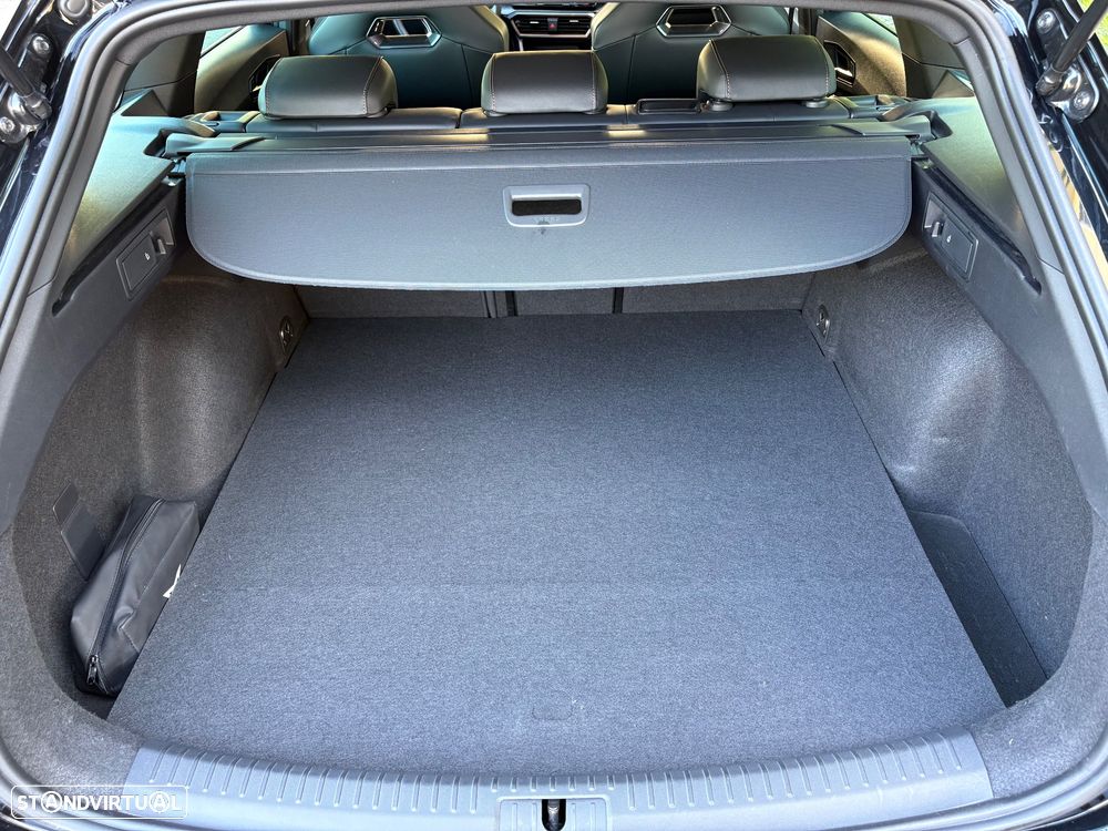 Cupra Leon ST 1.4 e-Hybrid MID DSG - 28