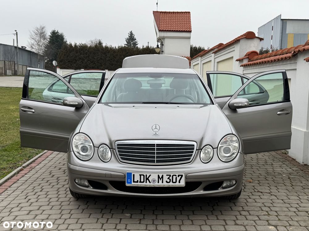 Mercedes-Benz Klasa E - 11