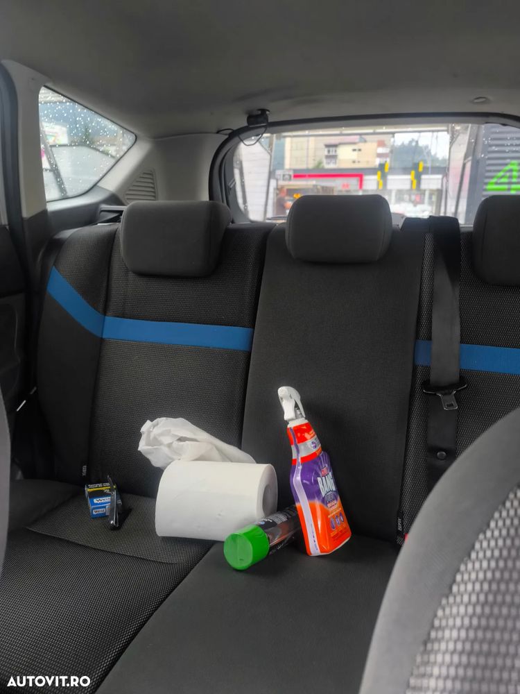 Ford Kuga 2.0 TDCi 4x4 Trend - 6