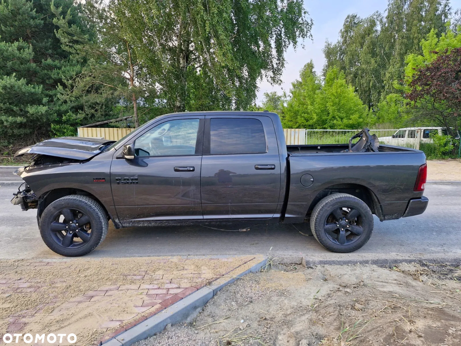 Dodge RAM 1500 5.7 4x4 - 3